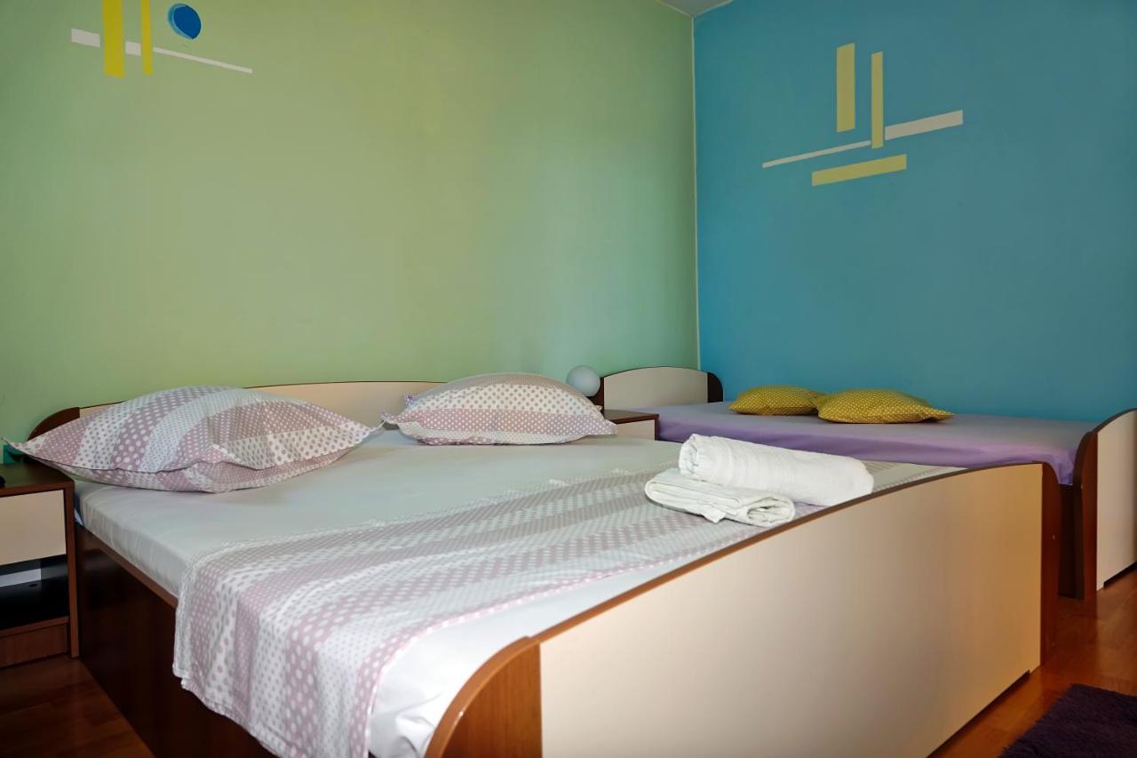 Appartamento Roza Baška Voda Esterno foto