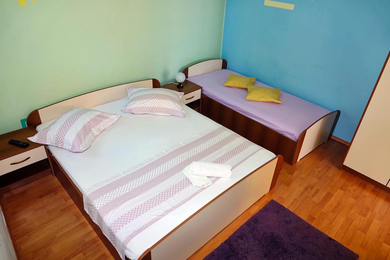 Appartamento Roza Baška Voda Esterno foto