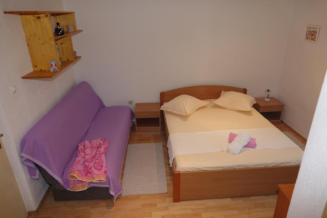Appartamento Roza Baška Voda Esterno foto